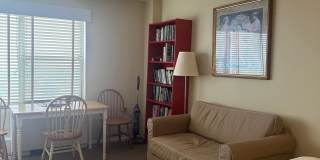 3939 ROLAND Avenue Gallery 8