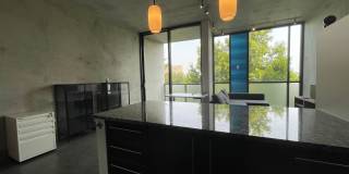 Awesome 1BR Loft Style Condo Overlooking Midtown! Gallery 4