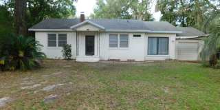 Country Living Blocks from Newnan's Lake! Gallery 1