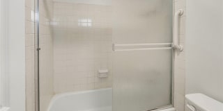 3200 La Rotonda Gallery 27