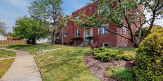 Hillcrest Village Apartments Gallery 8