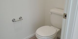 Exquisite 3 Bed 2.5 Bath Single Family Home Gallery 40