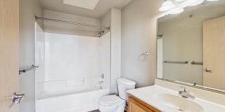 Commerce Building Apartments - Affordable Housing Gallery 14