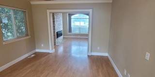 Charming and Spacious 3BB/2.5BA home for rent!  AVAILABLE NOW Gallery 10