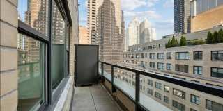 325 W 57th St Gallery 8