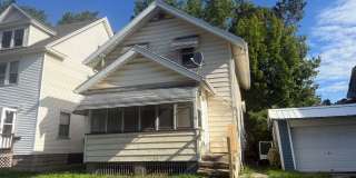 THE CUTEST 3 BEDROOMS SINGLE HOME !! 1St floor bedroom Gallery 58