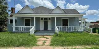 108 S Henrietta Street Gallery 1