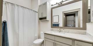 Varela Westshore Gallery 37