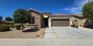 SOLAR home! Community pool  gym! Gallery 1