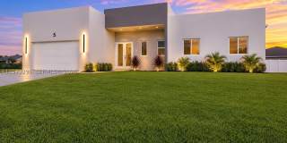 5 SW 26th Place Gallery 1