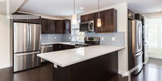 Charming 4 Bedroom Gallery 1