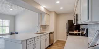 Windsor on White Rock Lake Gallery 12