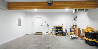 Charming & Updated 4BD/2.5BA! Charming & Updated 4BD/2.5BA! Gallery 57