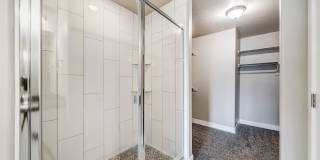 4415 West Glendon Drive - Regular Room Gallery 21