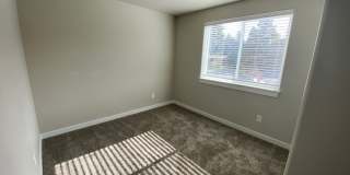 3 Bed 2.5 Bath renal home in Central Bend! Gallery 17