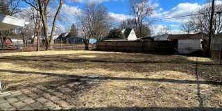 3 Bedroom Beautifully updated Ranch Gallery 34