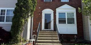 17929 MILROY Drive Gallery 1