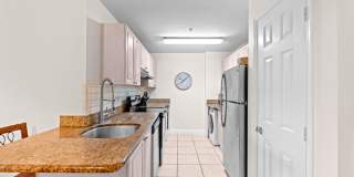 2080 Greenview Shores Boulevard Gallery 3