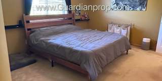 Lakeville 2 Bedroom Town Home, Dishwasher, Fireplace, 2 Car Garage, Garage Bonus Room Gallery 18