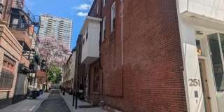 251 S 21ST Gallery 14