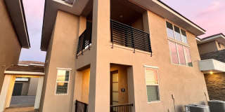 Charming 2BR  2 Full Bath 2 Covered Car Garage Condo in Phoenix near TSMC plant Gallery 3