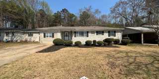 1000 Lessel Dr Gallery 1