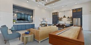 HōM at River Hills Gallery 7