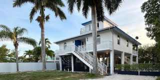 350 Hazel St Gallery 1