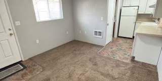 Cozy Cottage Style 1 Bed, 1 Bath ADU in Oregon City Gallery 1