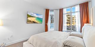 15 Morris Avenue Gallery 14