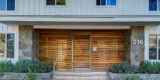 296 N Oakland Gallery 4
