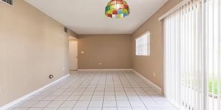 4923 Vincennes Ct Apt 3 Gallery 4
