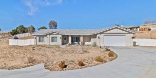 Beautiful 4 Bed 3 Bathroom Gallery 1