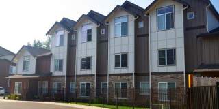 2 Bedroom 1 Bath 957 sq ft Gallery 103