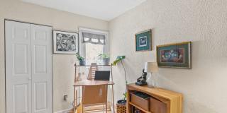 Charming Row Home | 2 Bed | 1 Bath | 950 Sf | Fenced Backyard | 2 Surface Parking Spaces Gallery 19