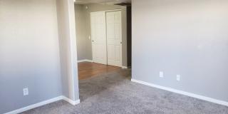 <b>One Bedroom Ground Floor Condo in Gated Community<br><br> Gallery 4