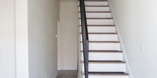 Updated 4BR House with 2 full baths and yard! Gallery 10
