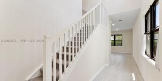 2485 Primrose Pl Gallery 4