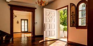 1004 North Beverly Drive Gallery 2