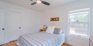 AUGUST PRE-LEASE! ADORABLE 3 bedroom! Gallery 24