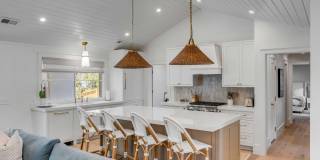 690 Pelzer Drive Gallery 28