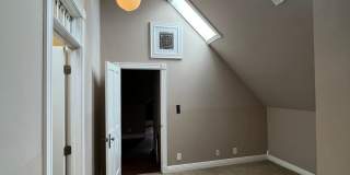 Stunning Victorian Duplex for Rent Gallery 51