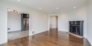 Panoramic SF Views, Elevated Cul-de-Sac Home in Eureka Valley Gallery 5