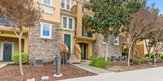 Spacious 3-Bedroom Dublin Townhome with Private Balcony & Fireplace Gallery 29