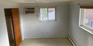 9334-9342 Reading Rd Gallery 1