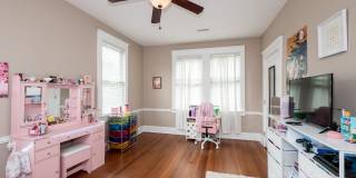 1601 Ashland Avenue Gallery 25