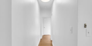 52 Bonair Street Gallery 11