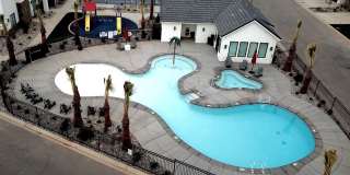 Short term lease options! Spacious Condo in Washington Gallery 1