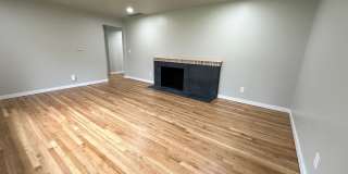 ½ Month Free! Beautifully Updated 3-Bedroom Ranch, Exceptional Amenities, Fenced Backyard, and 2-Car Garage! Gallery 10