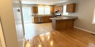 46 Lake Street unit: 46 Gallery 1